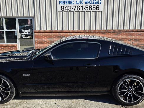 Used 2014 Ford Mustang GT w/ Equipment Group 301A image 3