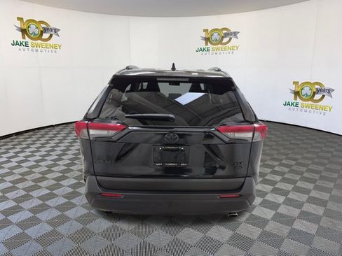 Used 2020 Toyota RAV4 XLE Premium AWD/4WD image 9