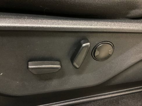 Used 2023 Ford F150 XLT w/ Equipment Group 302A High image 16