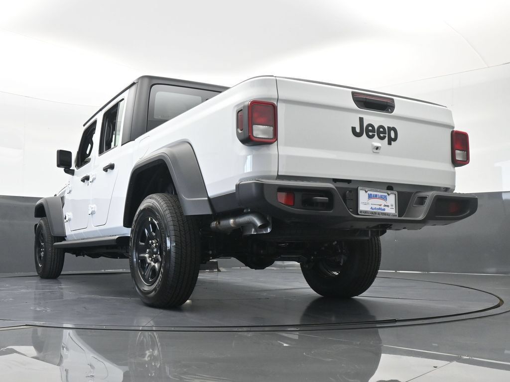 Used 2025 Jeep Gladiator Sport AWD/4WD image 54