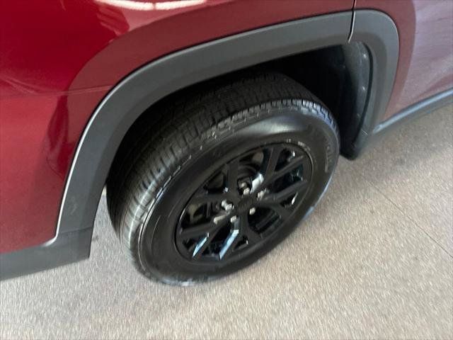 Certified 2025 Jeep Grand Cherokee L Laredo AWD/4WD image 26