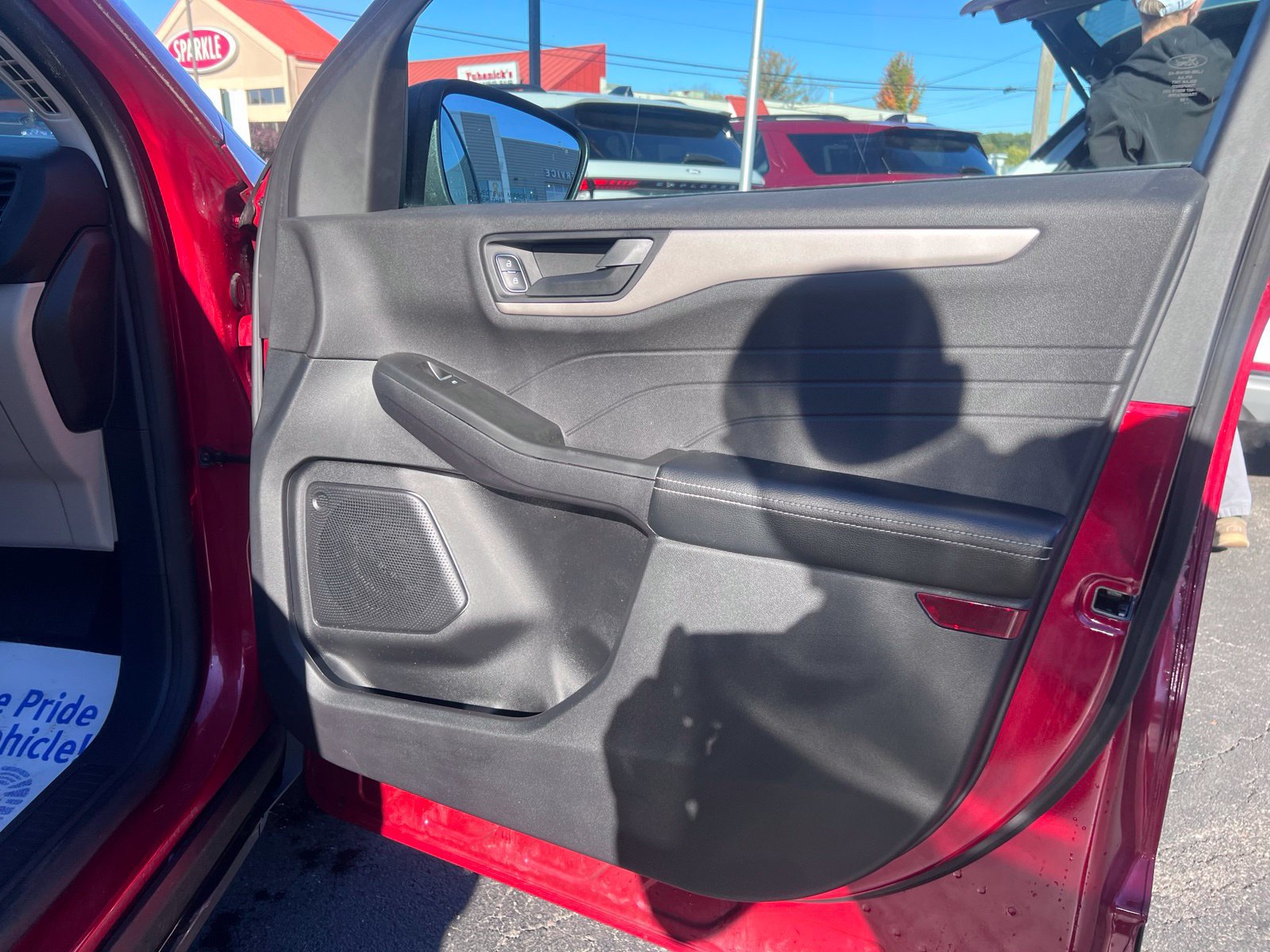 Used 2022 Ford Escape SE w/ Convenience Package FWD image 42
