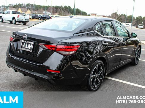 Used 2025 Nissan Sentra SV w/ All-Weather Package image 5