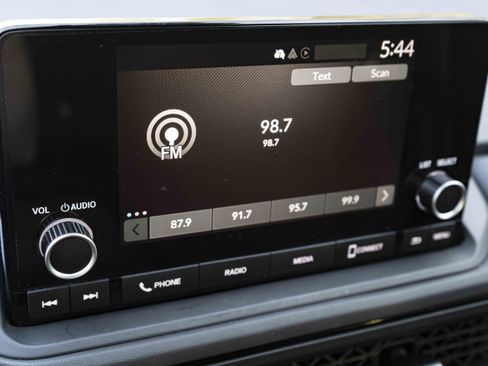 Used 2025 Honda Accord SE image 32