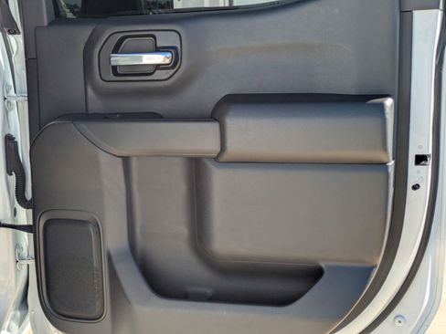 Used 2025 Chevrolet Silverado 1500 Custom Trail Boss image 24