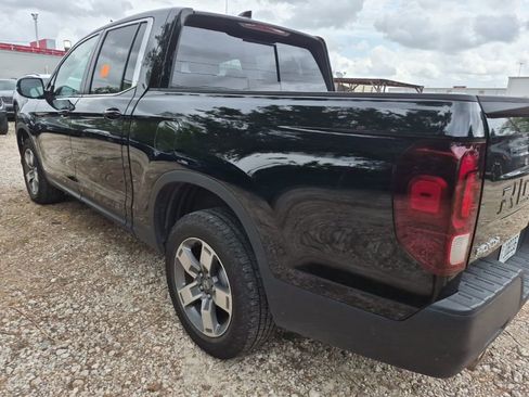 Used 2025 Honda Ridgeline RTL image 2
