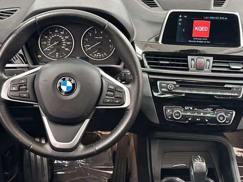 Used 2018 BMW X1 sDrive28i image 14