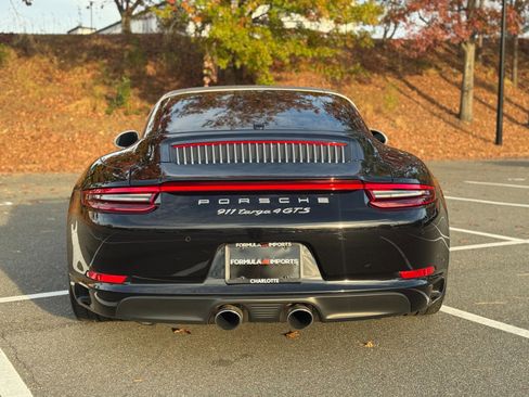 Used 2019 Porsche 911 image 11