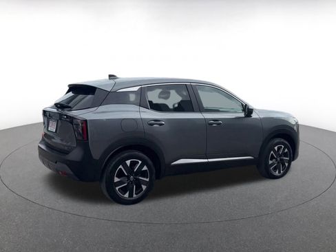 Used 2025 Nissan Kicks SV image 15