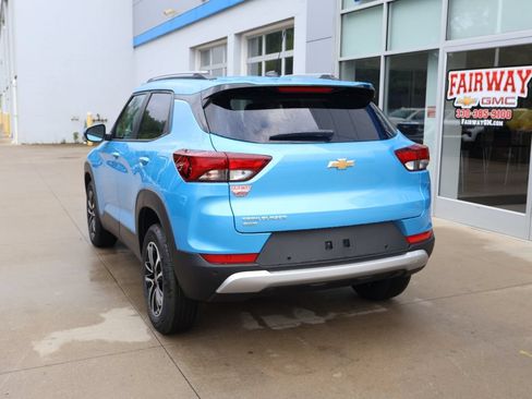 New 2026 Chevrolet TrailBlazer LT w/ Convenience Package AWD/4WD image 8
