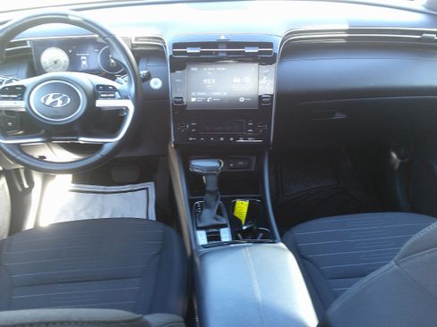 Used 2022 Hyundai Santa Cruz SEL Premium image 23