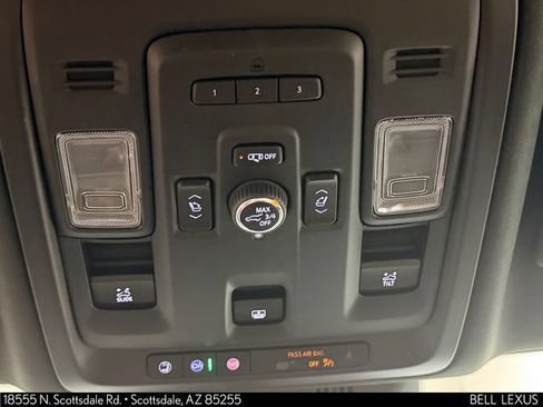 Used 2023 Cadillac Escalade ESV Premium Luxury w/ LPO, Floor Liner Package AWD/4WD image 31