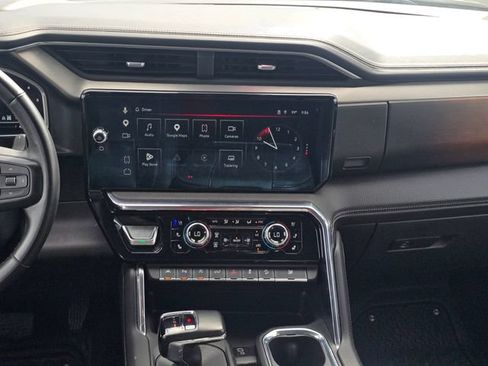 Used 2024 GMC Sierra 1500 Denali w/ Denali Reserve Package AWD/4WD image 16