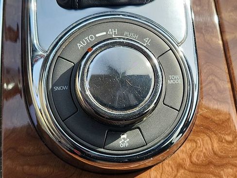 Used 2018 INFINITI QX80 4WD w/ Driver Assistance Package image 24