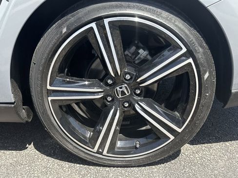 Used 2023 Honda Accord Sport image 35