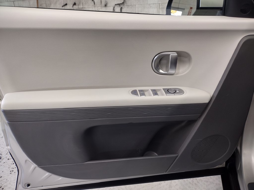 Certified 2024 Hyundai Ioniq 5 SEL AWD/4WD image 19