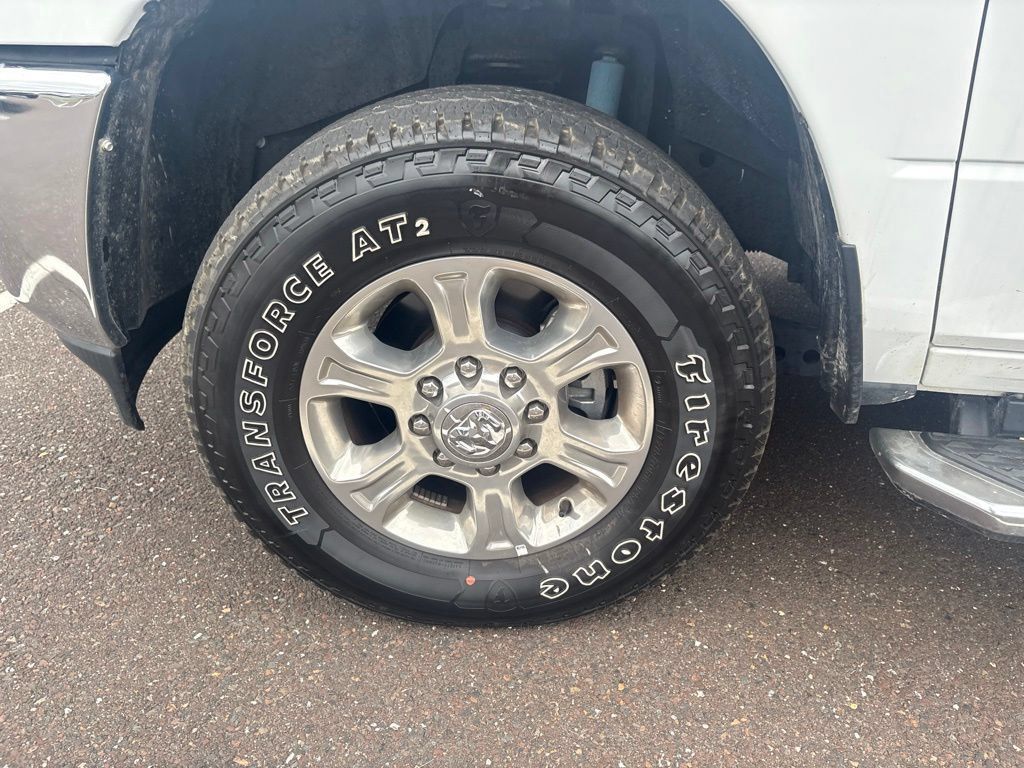 Used 2025 RAM 2500 Big Horn AWD/4WD image 6