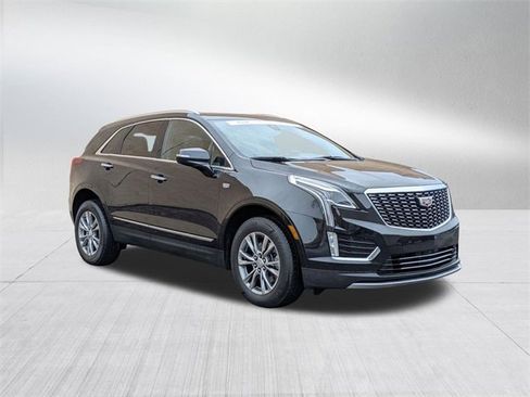 Certified 2023 Cadillac XT5 Premium Luxury image 3