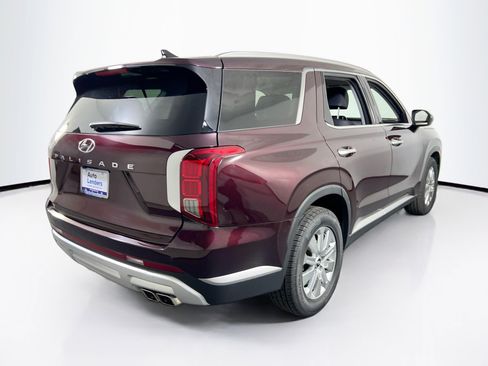 Used 2023 Hyundai Palisade SEL AWD/4WD image 5