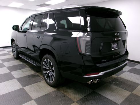 Certified 2025 Chevrolet Tahoe High Country w/ Sun And Tow Package image 2