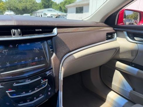 Used 2015 Cadillac XTS Luxury FWD image 26