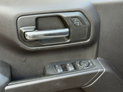 Used 2024 Chevrolet Silverado 1500 Custom w/ Turbomax Blackout Package image 29