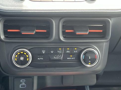 Used 2023 Ford Maverick XLT FWD image 15