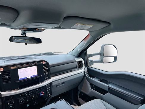 Used 2024 Ford F250 XLT image 21