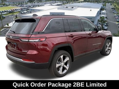 New 2026 Jeep Grand Cherokee Limited w/ Luxury Tech Group II RWD image 4