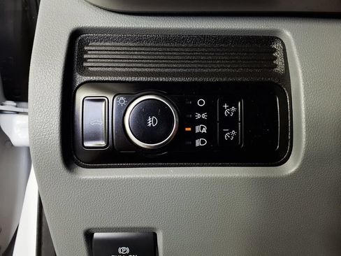 Used 2023 Ford F250 XL w/ STX Appearance Package AWD/4WD image 24