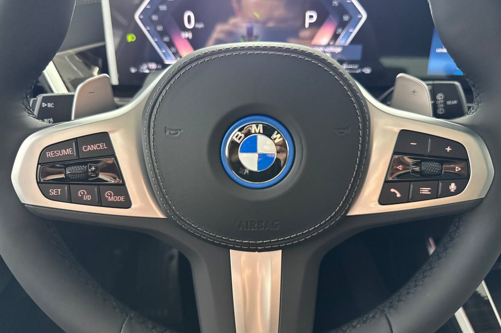 Used 2026 BMW X5 xDrive50e w/ M Sport Package AWD/4WD image 11