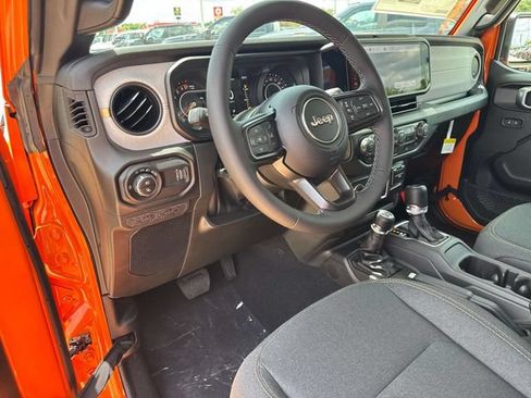 New 2026 Jeep Gladiator Sport AWD/4WD image 20