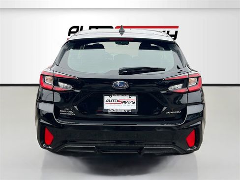 Used 2024 Subaru Impreza 2.0i Sport image 6