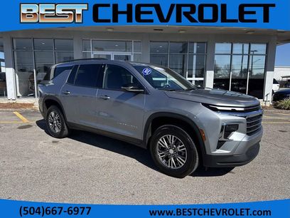 Certified 2025 Chevrolet Traverse LT