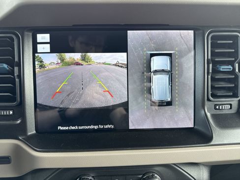 Used 2022 Ford Bronco Wildtrak AWD/4WD image 19