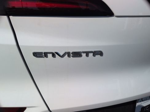 New 2026 Buick Envista Preferred FWD image 32