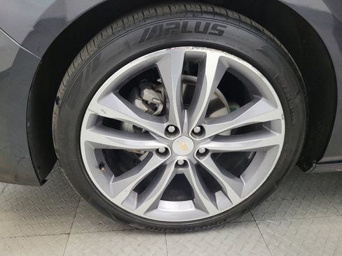 Used 2023 Chevrolet Malibu LT FWD image 31