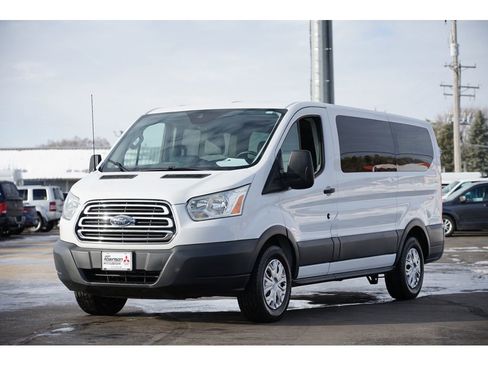 Used 2015 Ford Transit 150 XLT image 7