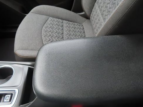 Used 2024 Chevrolet Equinox LT image 35