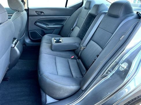 Used 2024 Nissan Altima 2.5 SV FWD image 17