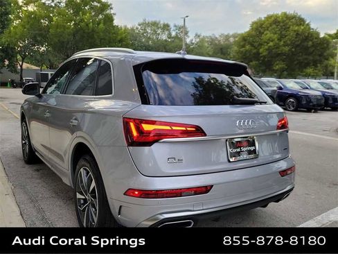 Used 2022 Audi Q5 2.0T Premium w/ Convenience Package image 4