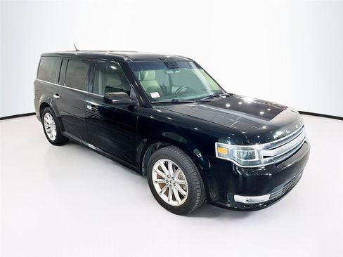 Used 2018 Ford Flex Limited image 7