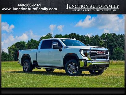 New 2025 GMC Sierra 2500 SLT w/ SLT Premium Package