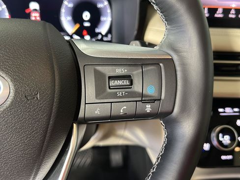 Used 2023 INFINITI QX60 Sensory w/ Vision Package AWD/4WD image 14