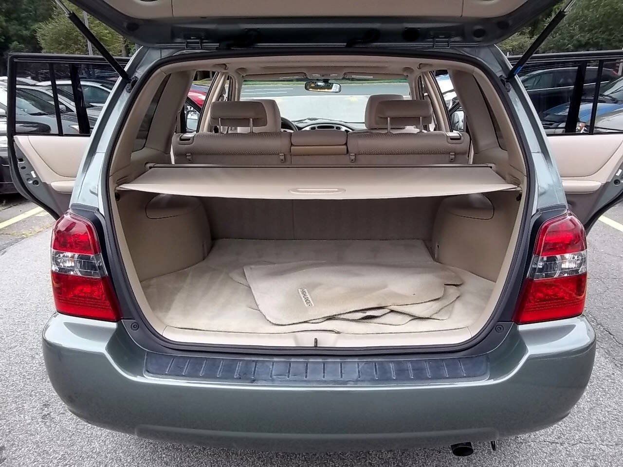 Used 2007 Toyota Highlander Sport AWD/4WD image 29
