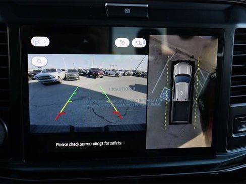 New 2026 Ford F250 Lariat w/ Black Appearance Package image 17