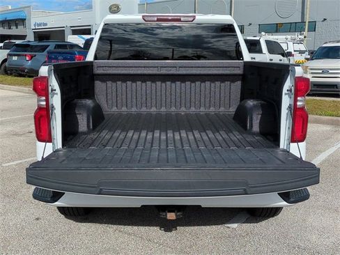 Used 2021 Chevrolet Silverado 1500 Custom image 13