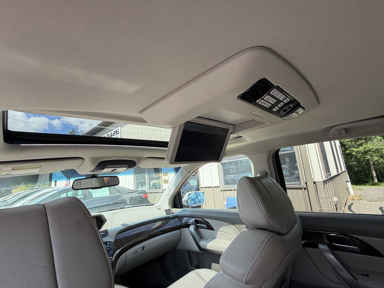 Used 2012 Acura MDX w/ Tech & Entertainment Pkg AWD/4WD image 11