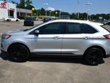 Used 2019 Ford Edge SEL w/ Equipment Group 201A image 3