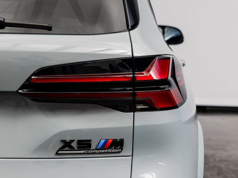 Used 2025 BMW X5 M Competition w/ Executive Package AWD/4WD image 19